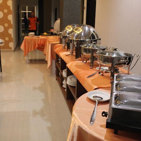 Mel'S Inn Manado Kültér fotó