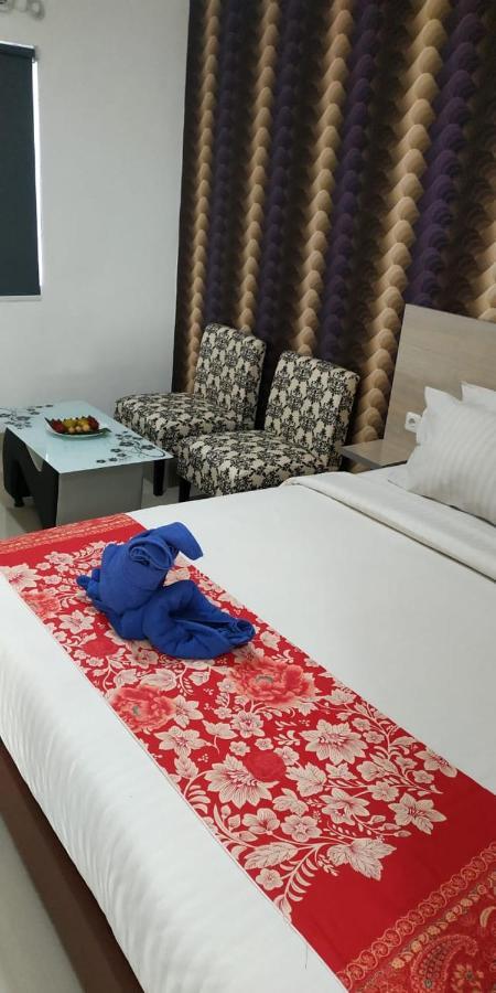 Mel'S Inn Manado Kültér fotó