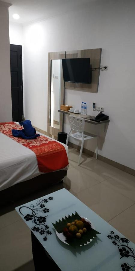 Mel'S Inn Manado Kültér fotó