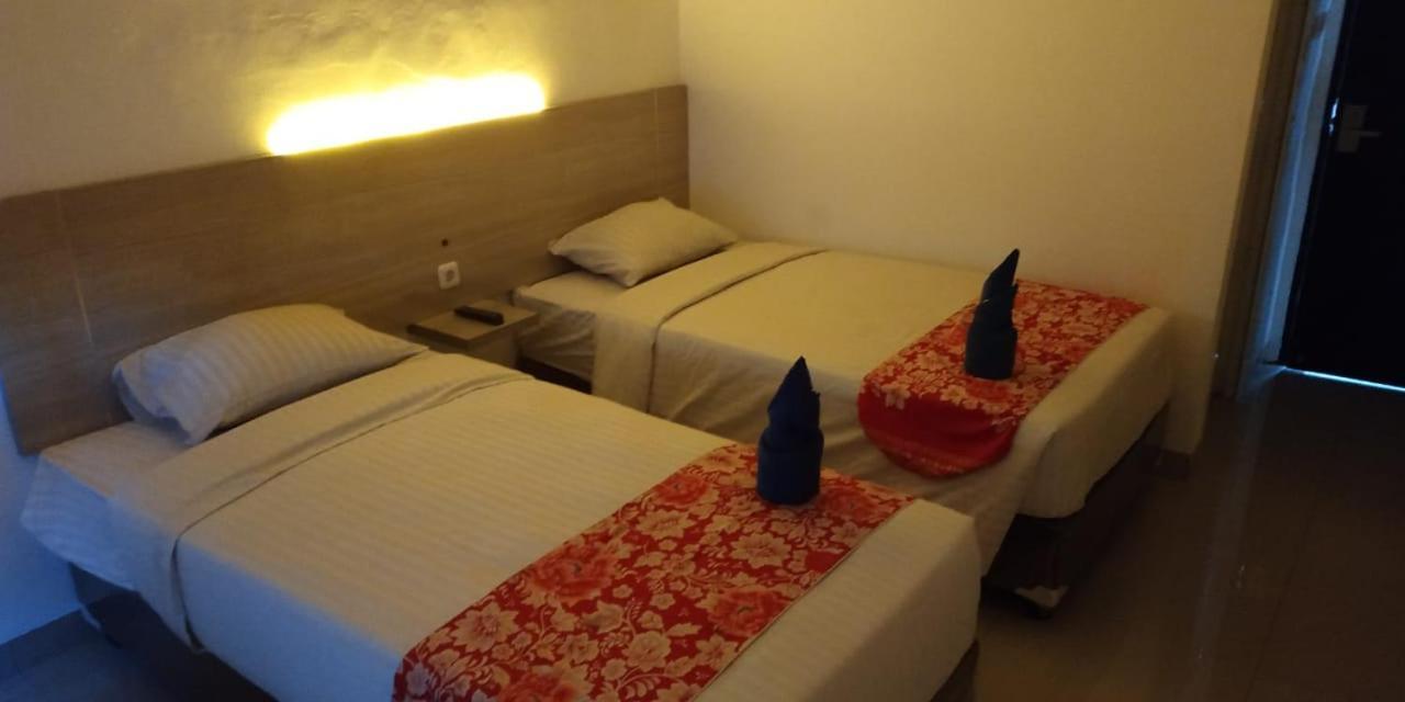 Mel'S Inn Manado Kültér fotó