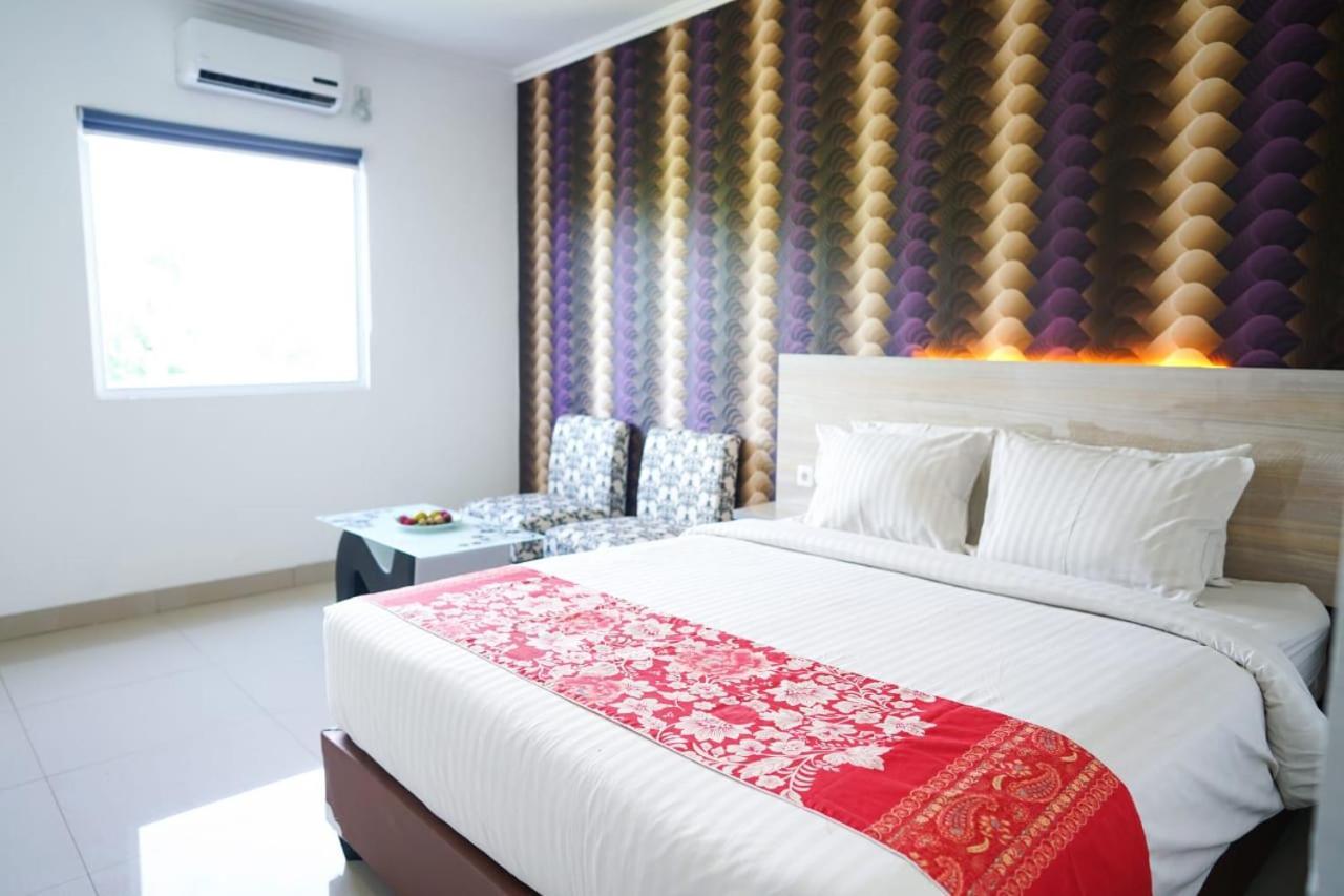 Mel'S Inn Manado Kültér fotó