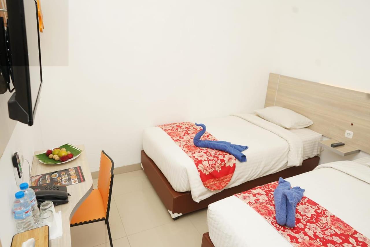 Mel'S Inn Manado Kültér fotó