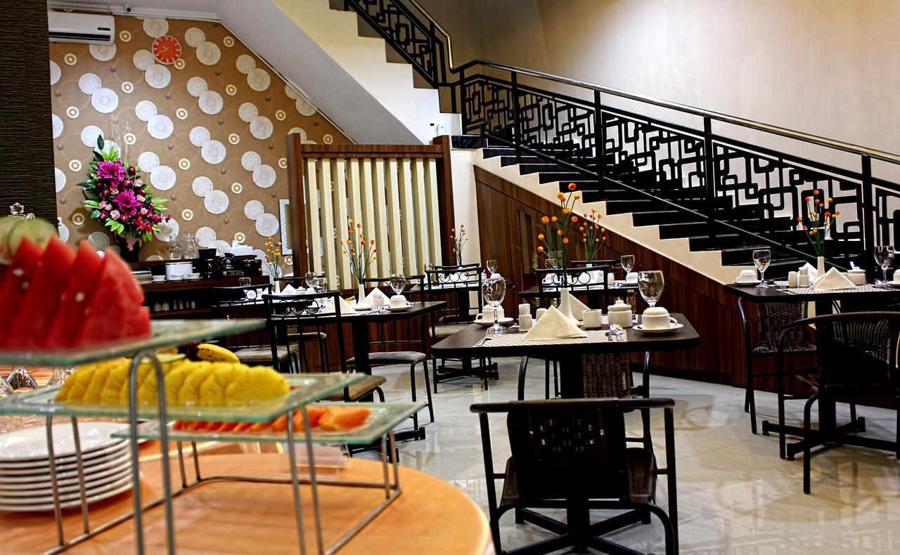 Mel'S Inn Manado Kültér fotó