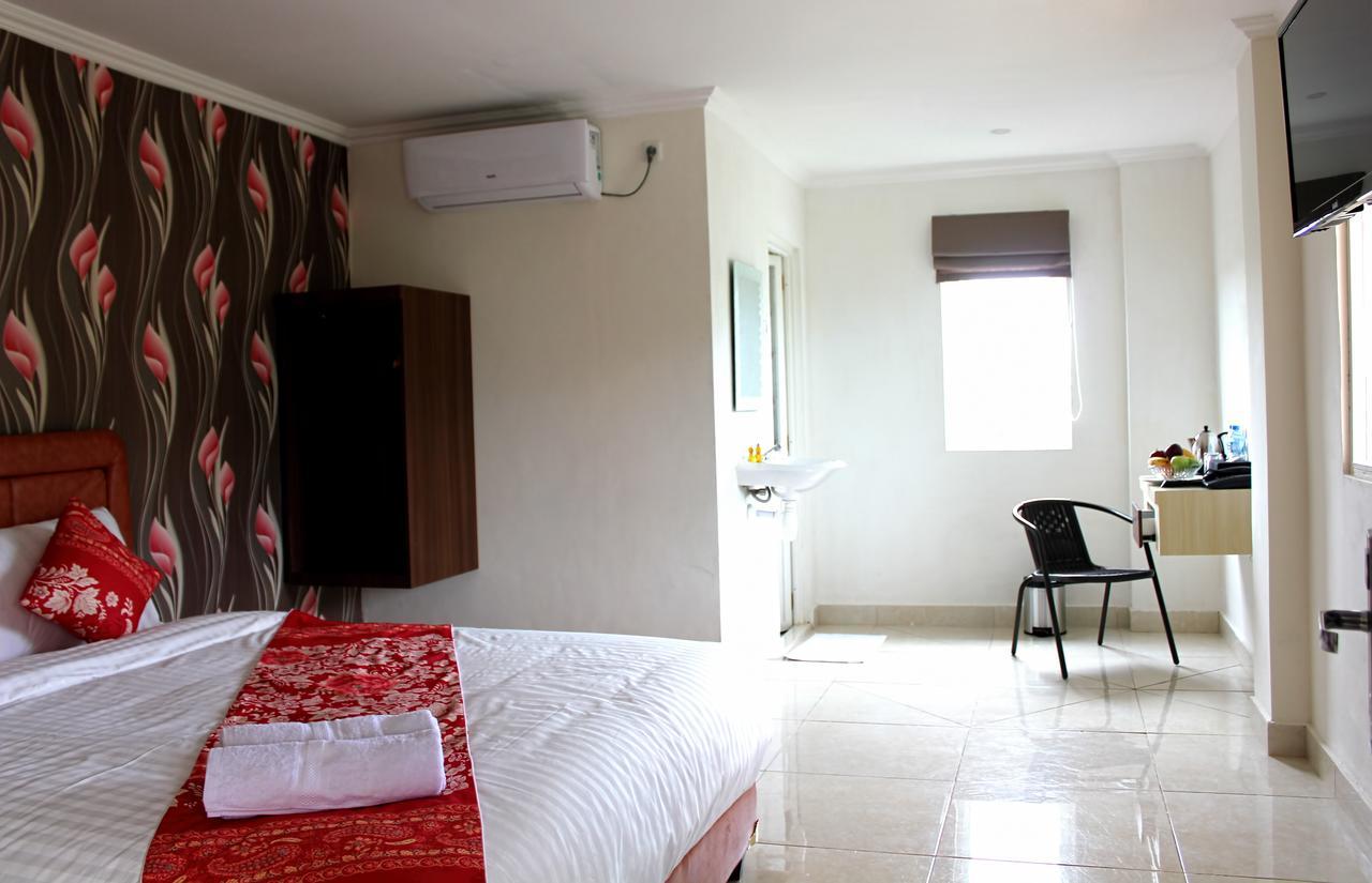 Mel'S Inn Manado Kültér fotó
