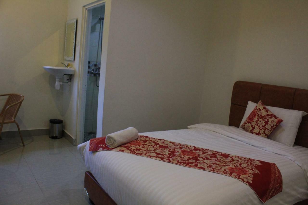 Mel'S Inn Manado Kültér fotó